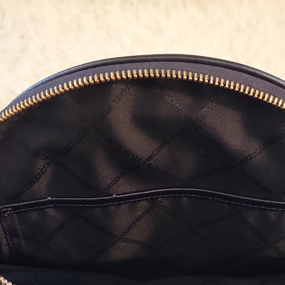 Michael Kors Monogram Brooklyn Elegant Black Backpack - Picture 6 of 10